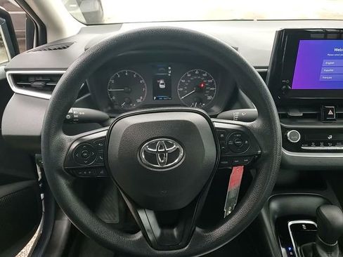 Used 2024 Toyota Corolla LE image 13