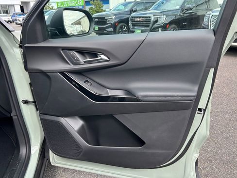 New 2026 Chevrolet Equinox LT image 25