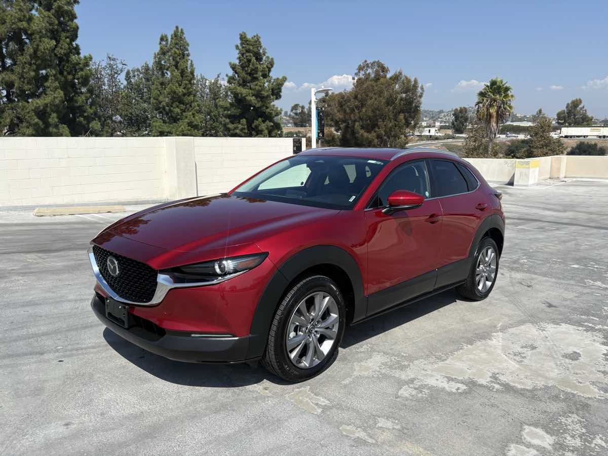 Used 2025 MAZDA CX-30 AWD 2.5 S w/ Preferred Package image 3