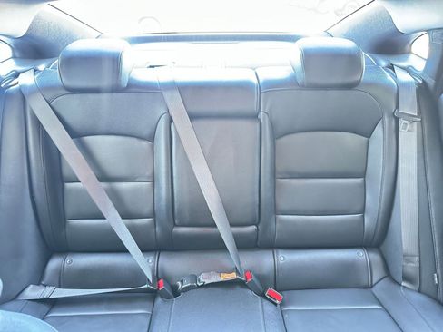 Used 2024 Chevrolet Malibu LT image 38