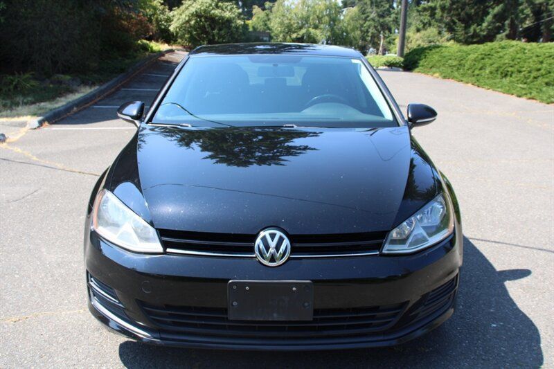 Used 2016 Volkswagen Golf S FWD image 10