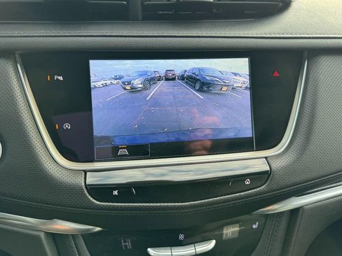Used 2023 Cadillac XT5 Premium Luxury image 22