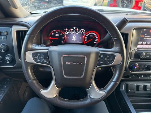 Used 2016 GMC Sierra 2500 Denali image 47