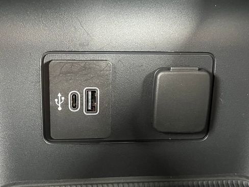 New 2026 Ford Explorer Active w/ Active Comfort Package AWD/4WD image 31
