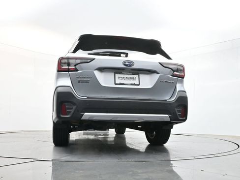 Used 2020 Subaru Outback Limited w/ Popular Package #2 AWD/4WD image 37