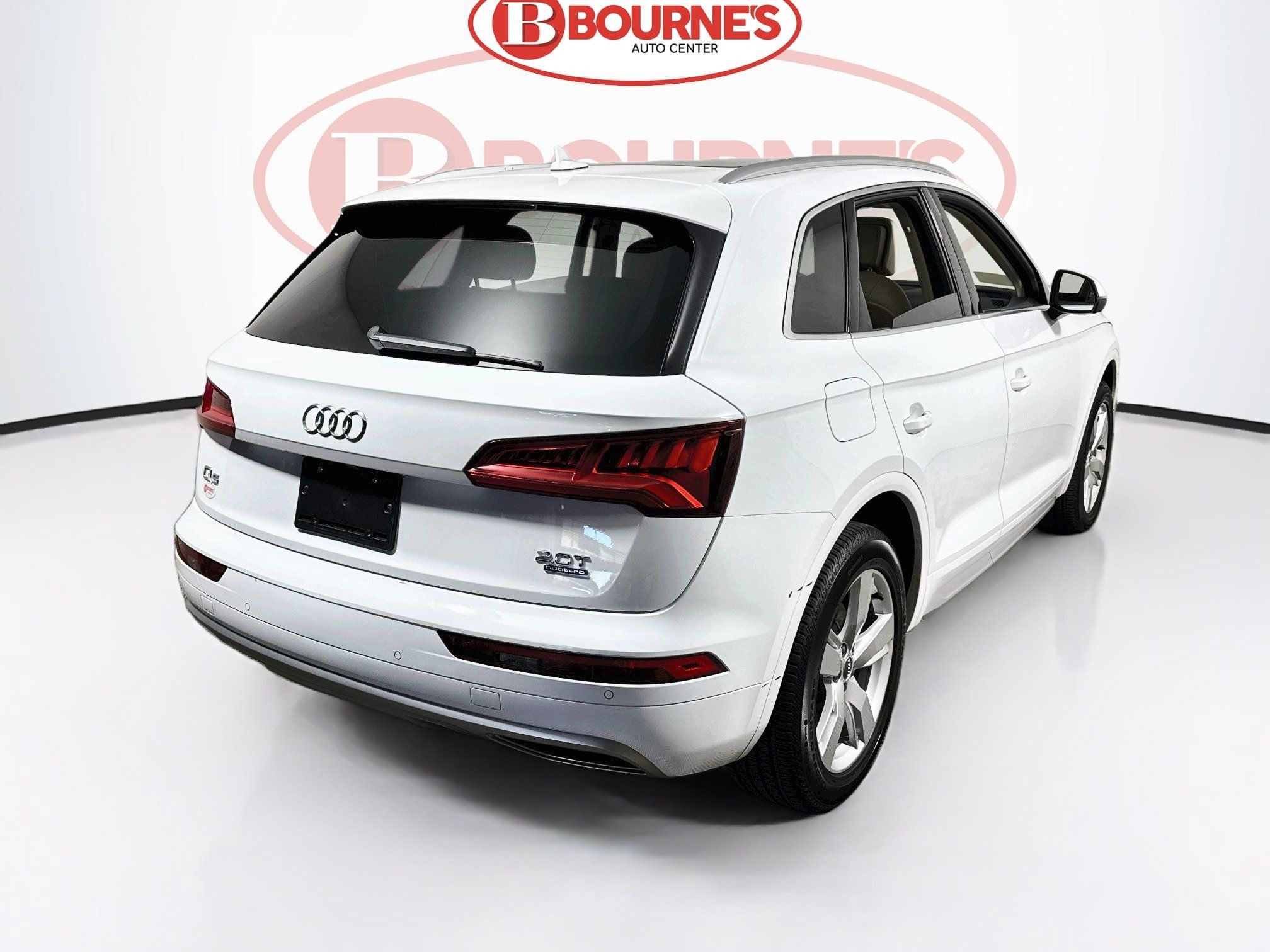 Used 2018 Audi Q5 2.0T Premium Plus w/ Premium Plus Package AWD/4WD image 11