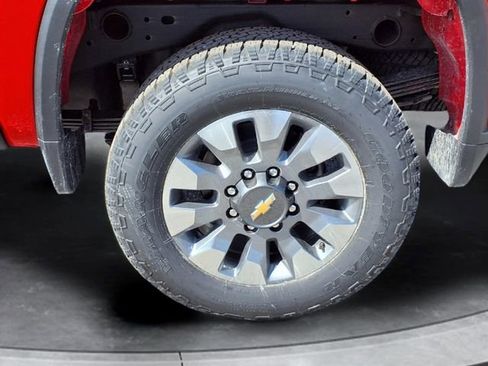 New 2026 Chevrolet Silverado 2500 Custom w/ Custom Value Package image 15