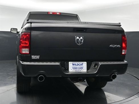 Used 2018 RAM 1500 Express w/ Express Value Package AWD/4WD image 7