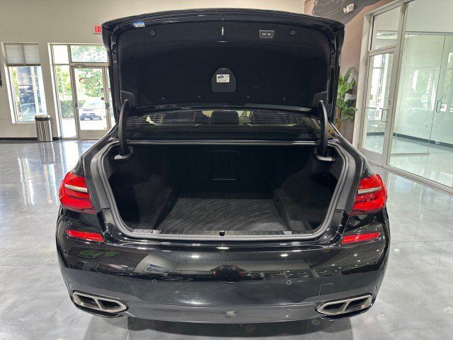 Used 2017 BMW M760i xDrive AWD/4WD image 36