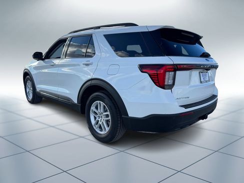 New 2026 Ford Explorer Active image 5