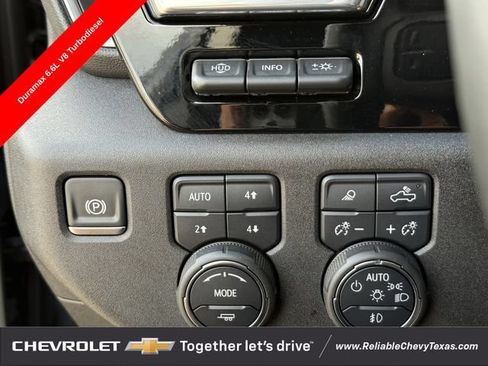 Used 2025 Chevrolet Silverado 2500 LTZ w/ LTZ Texas Edition AWD/4WD image 29