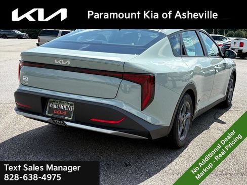 New 2026 Kia K4 FWD image 6