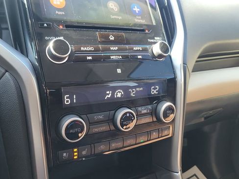 Used 2019 Subaru Ascent Touring w/ Popular Package #3 AWD/4WD image 19