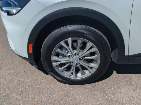 Used 2023 Buick Envision Preferred AWD/4WD image 32