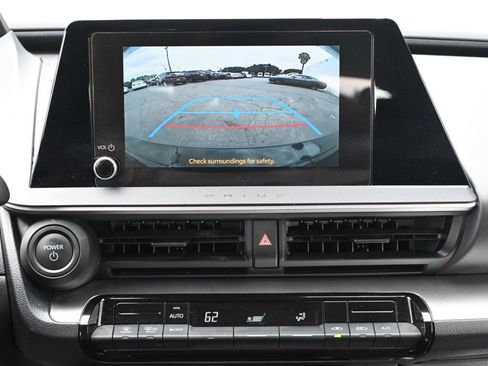 Used 2025 Toyota Prius LE FWD image 13