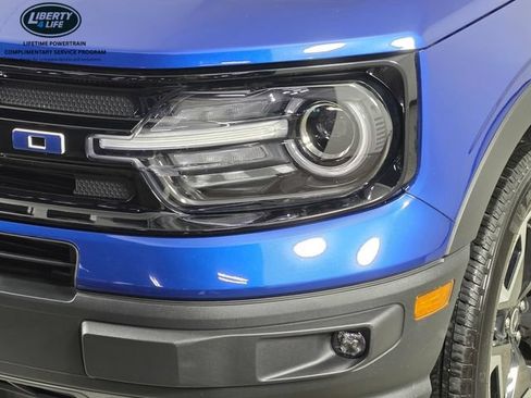 Used 2024 Ford Bronco Sport Outer Banks w/ Tech Package AWD/4WD image 9
