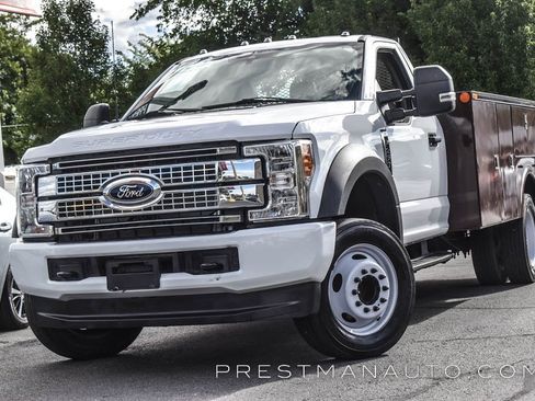 Used 2022 Ford F450 XL w/ Power Equipment Group image 19