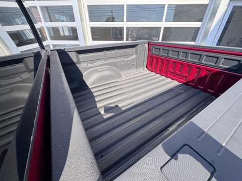 Used 2021 Chevrolet Colorado Z71 image 29