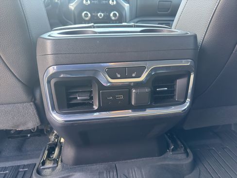 Used 2020 GMC Sierra 1500 Denali w/ Denali Ultimate Package AWD/4WD image 8