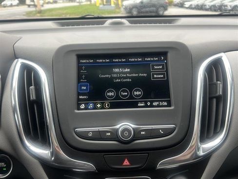 Used 2019 Chevrolet Equinox LT image 17