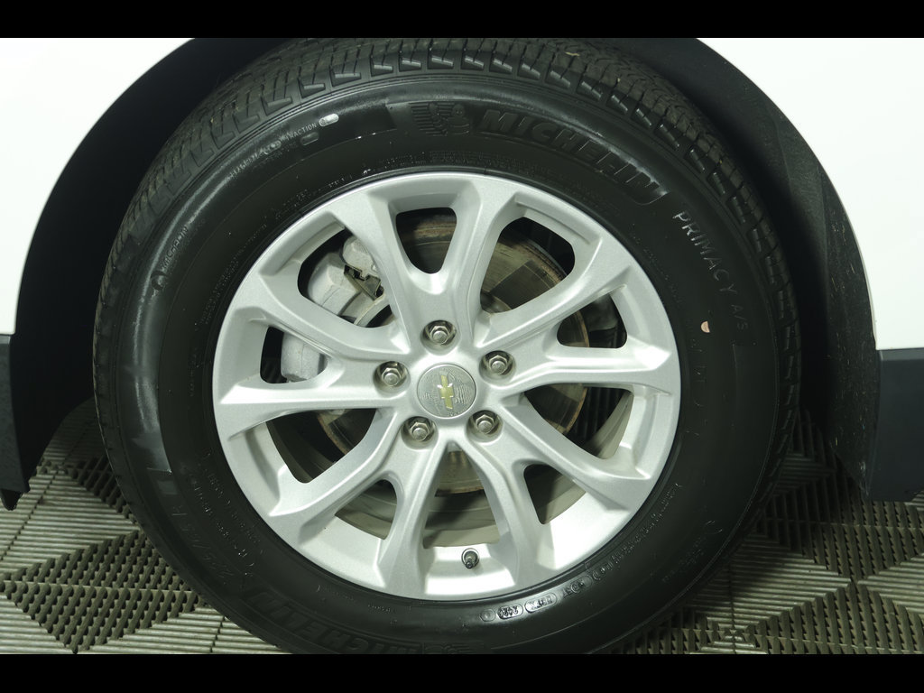 Used 2020 Chevrolet Equinox LS FWD image 5