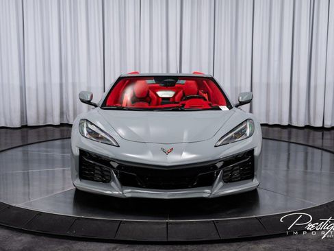 Used 2024 Chevrolet Corvette Z06 w/ Battery Protection Package image 7