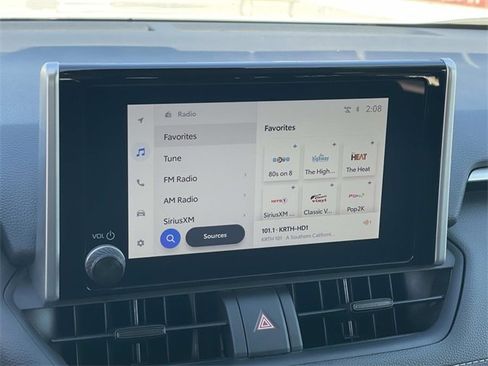 Used 2024 Toyota RAV4 LE image 10