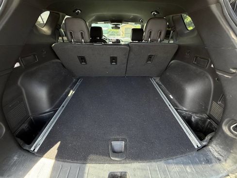 Used 2020 Chevrolet Blazer Premier w/ LPO, Floor Liner Package AWD/4WD image 14