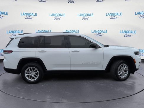 Used 2021 Jeep Grand Cherokee L Laredo w/ Luxury Tech Group I RWD image 3