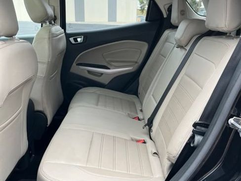 Used 2019 Ford EcoSport Titanium AWD/4WD image 30