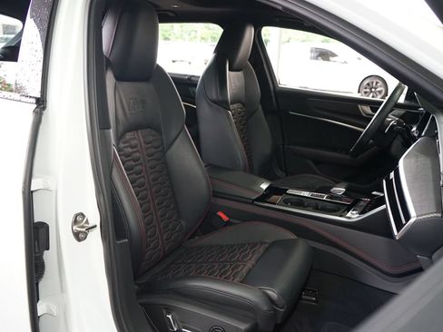 Used 2021 Audi RS 6 w/ Executive Package AWD/4WD image 10