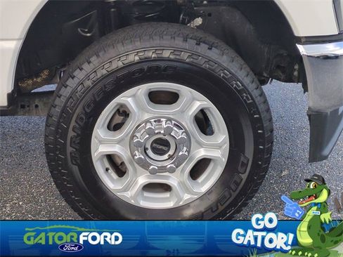 Used 2025 Ford F350 XLT w/ FX4 Off-Road Package image 10