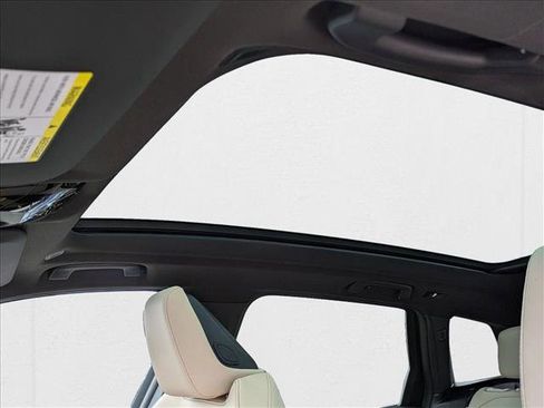 Used 2026 BMW X3 xDrive30 w/ Premium Package image 15