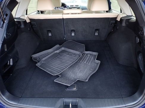 Used 2016 Subaru Outback 3.6R Limited AWD/4WD image 5