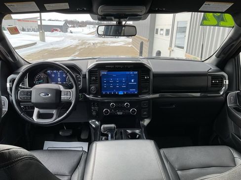 Used 2022 Ford F150 XLT w/ Equipment Group 302A High image 10