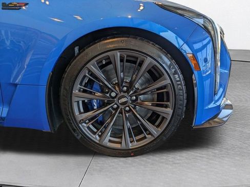 New 2026 Cadillac CT5 V Blackwing w/ Carbon Fiber 2 Package image 10