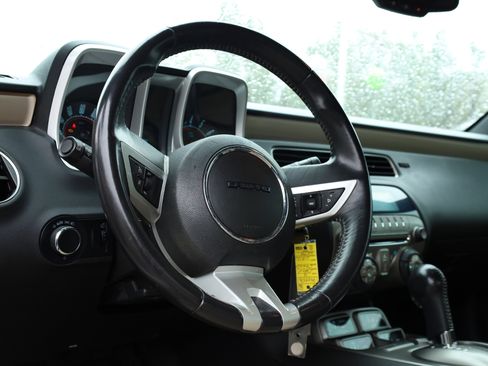 Used 2011 Chevrolet Camaro LT w/ RS Package image 7