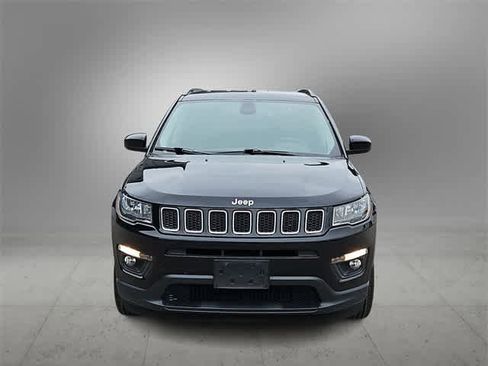 Used 2021 Jeep Compass Latitude w/ Convenience Group image 3
