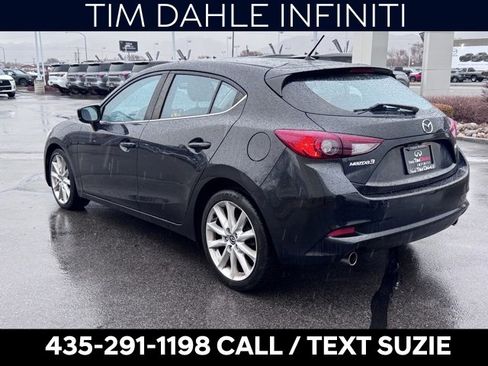 Used 2017 MAZDA MAZDA3 Touring image 6