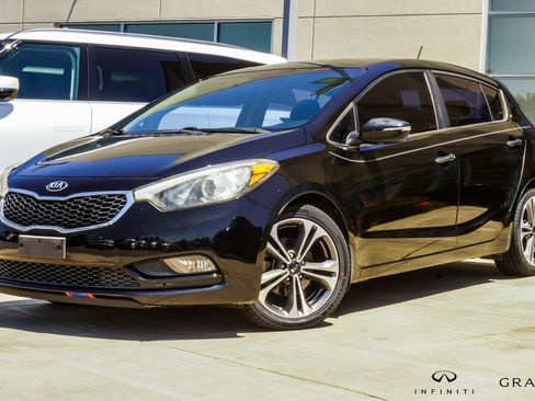 Used 2016 Kia Forte EX w/ EX Premium Technology Package FWD image 1