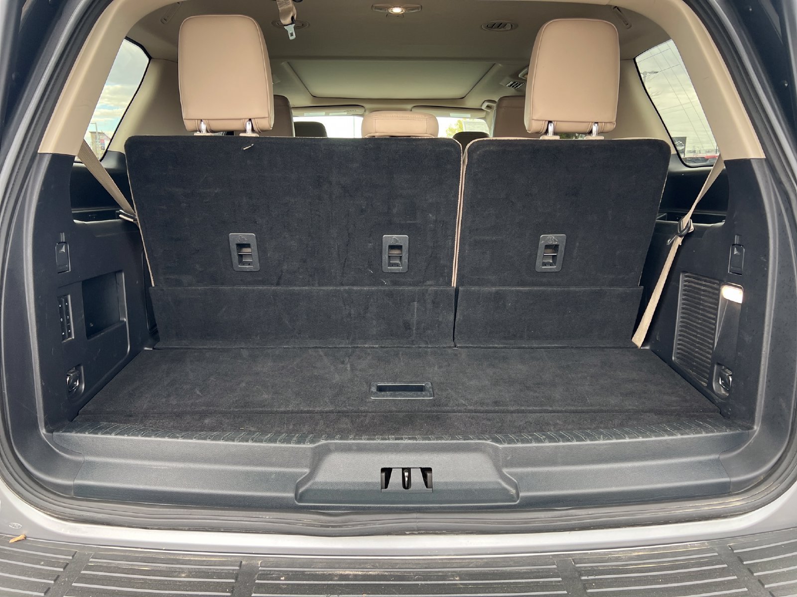 Used 2024 Ford Expedition Limited AWD/4WD image 33