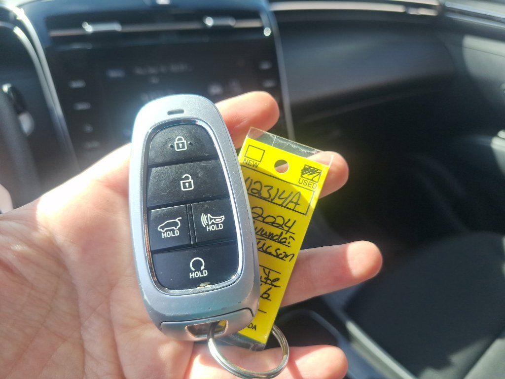 Used 2024 Hyundai Tucson SEL AWD/4WD image 27