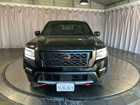 Used 2022 Nissan Frontier Pro-X RWD image 2