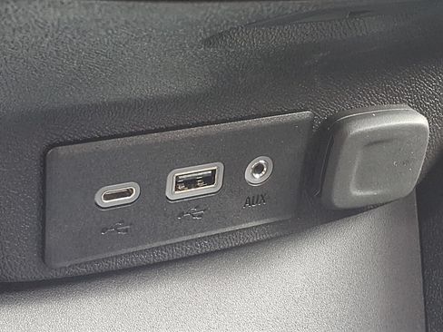 Used 2024 Chevrolet Malibu LT FWD image 25
