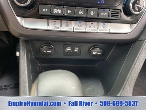 Used 2018 Hyundai Sonata SE FWD image 23