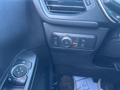 Used 2022 Ford Escape SEL AWD/4WD image 19