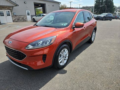Used 2020 Ford Escape SE AWD/4WD image 7