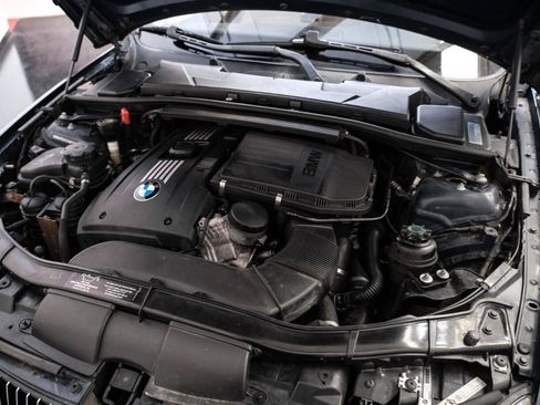 Used 2007 BMW 335xi Sedan AWD/4WD image 38