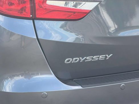 Used 2018 Honda Odyssey Elite image 6