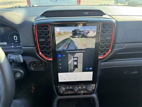 New 2025 Ford Ranger Raptor image 25